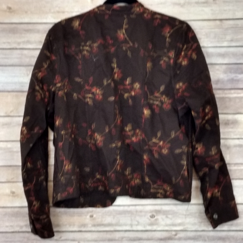 Cute! Autumn colors jacket!